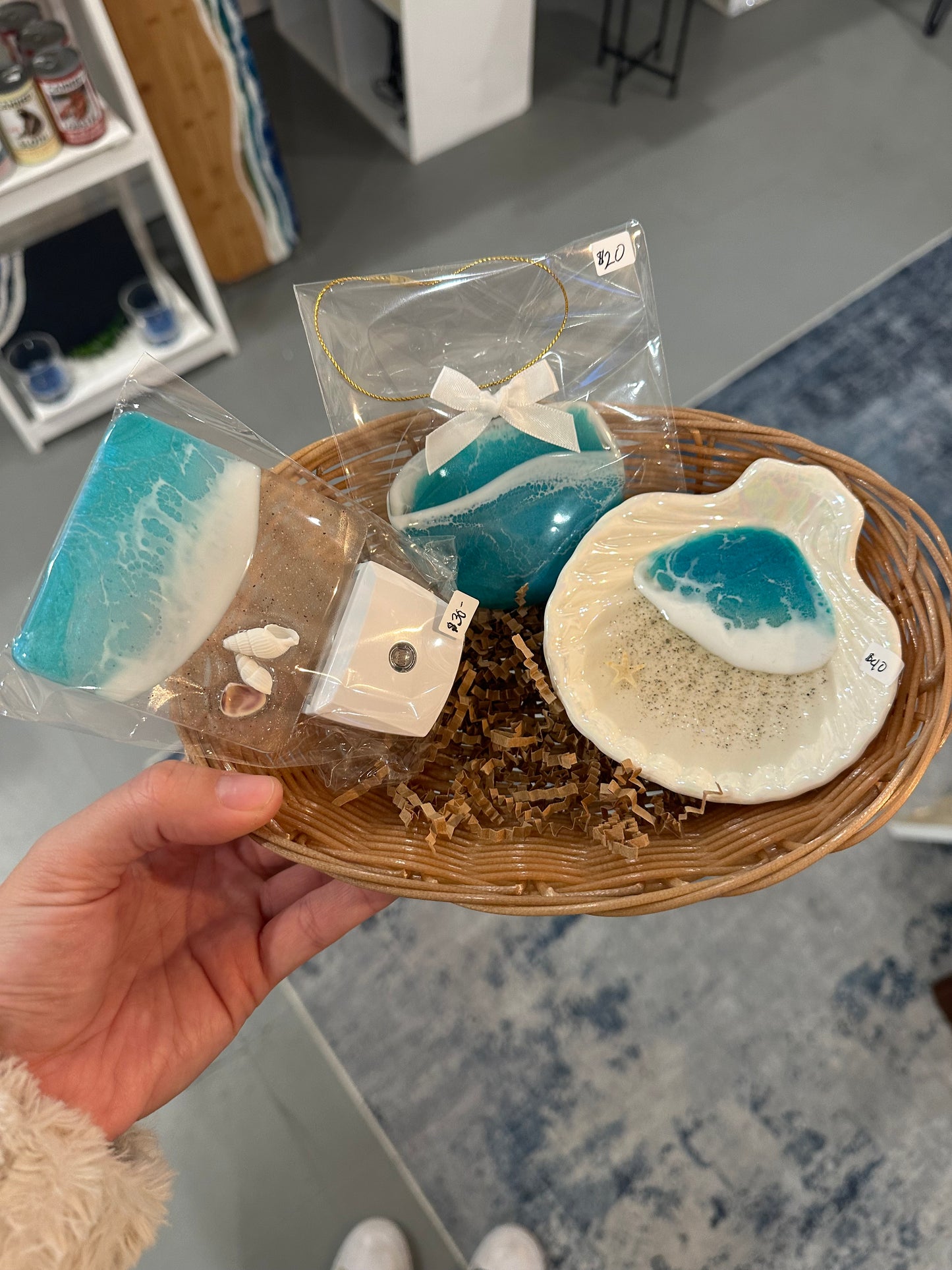 Ceramic Scallop Shell Jewelry Dish