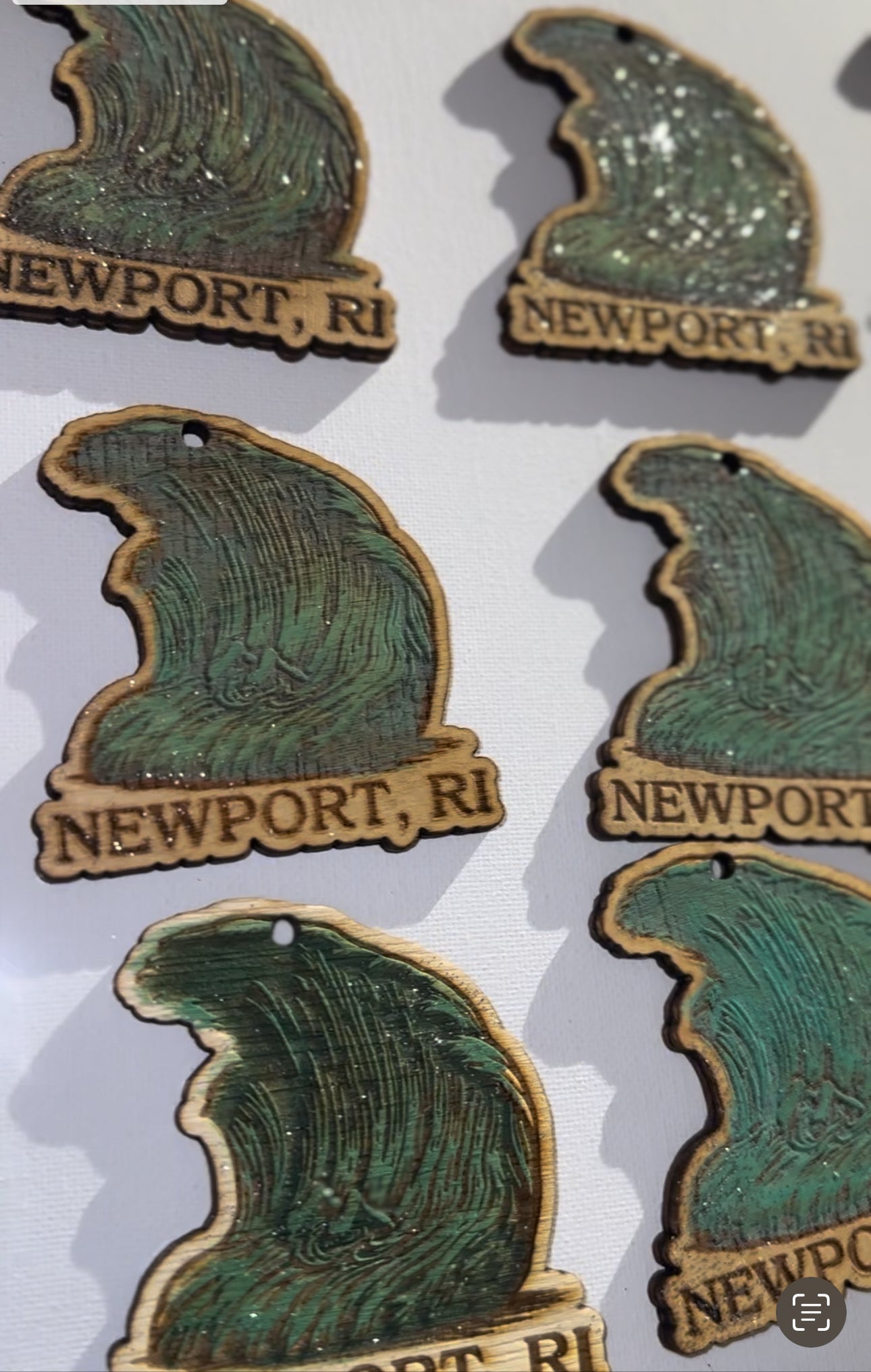 Wave Statue Ornament