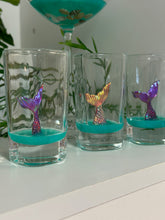 Load image into Gallery viewer, Vita-Sea Shot Glasses Sets of 4
