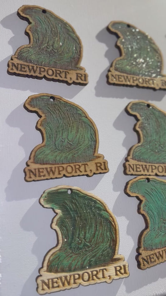 Wave Statue Ornament